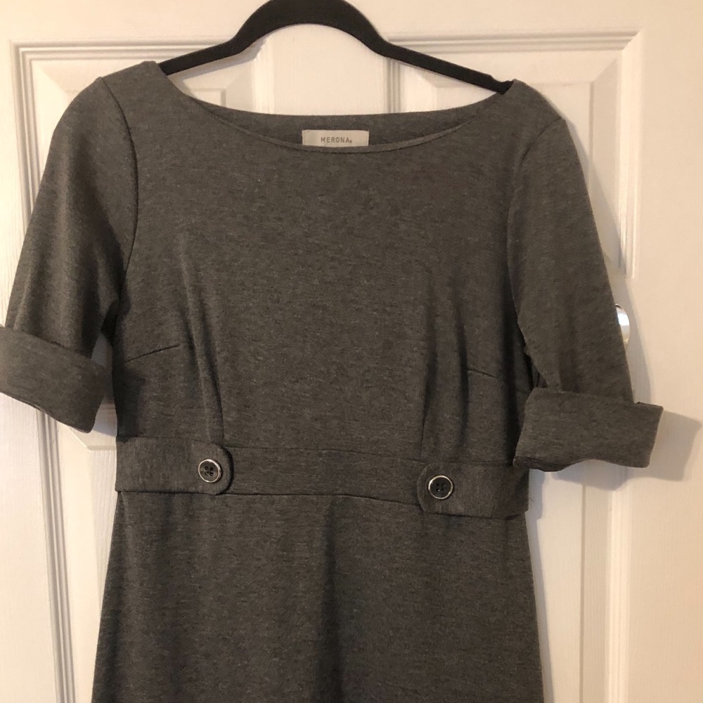 Pretty Gray Dress size Medium